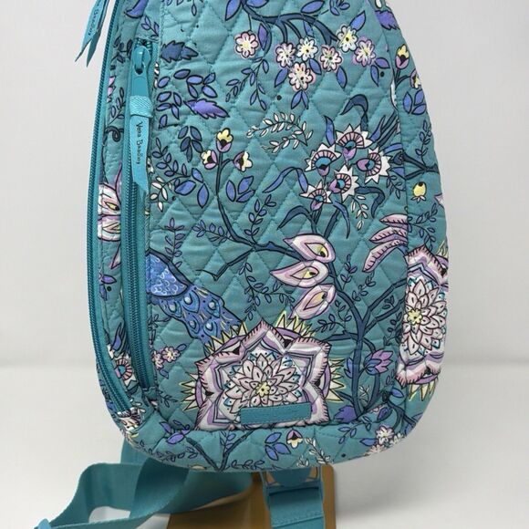 Vera Bradley Peacock Garden Sling Backpack Crossbody Quilted  display picture 2
